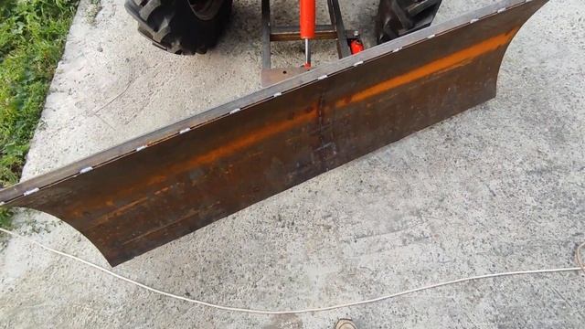 Лопата самодельного Мини трактора часть 2. смотреть онлайн