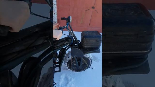 Полноприводный мотоцикл... смотреть онлайн