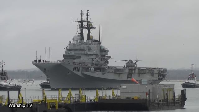 ITALIAN AIRCRAFT CARRIER ITS GIUSEPPE GARIBALDI 551 LEAVES PORTSMOUTH NAVAL BASE 17-2-24