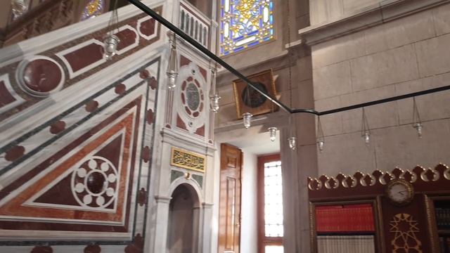 Мечеть Фатих в Стамбуле: захоронение Султана Мехмеда Фатиха и исторические достопримечательности смотреть онлайн