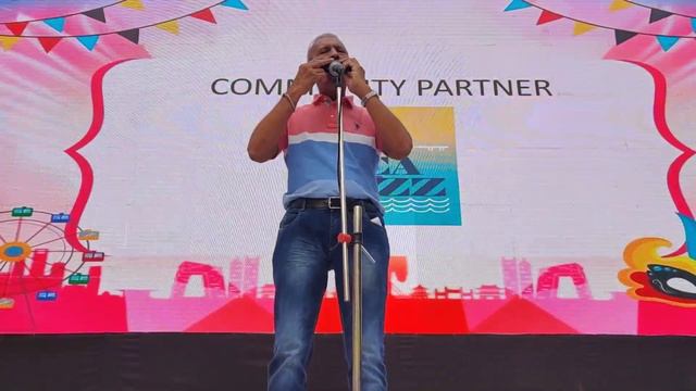 AJI AISA MAUKA PHIR KAHAN MILEGA - NITIN DESAI HARMONICA PERFORMANCE смотреть онлайн