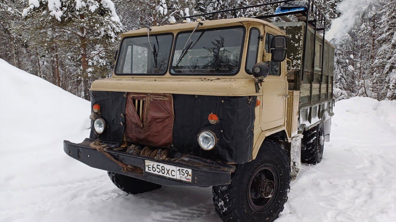 ГАЗ 66 по метровому снегу / GAZ-66 URAL OFF ROAD смотреть онлайн