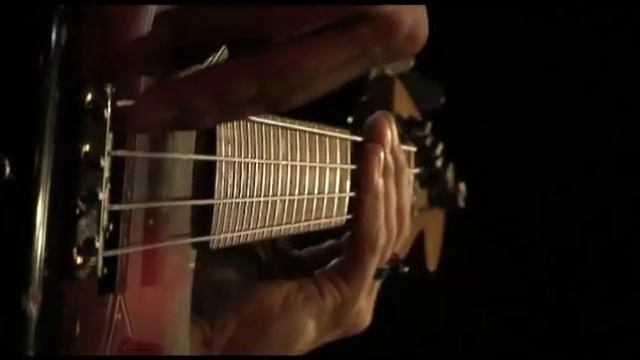 Fender Road Worn JBass + TB600 Combo смотреть онлайн