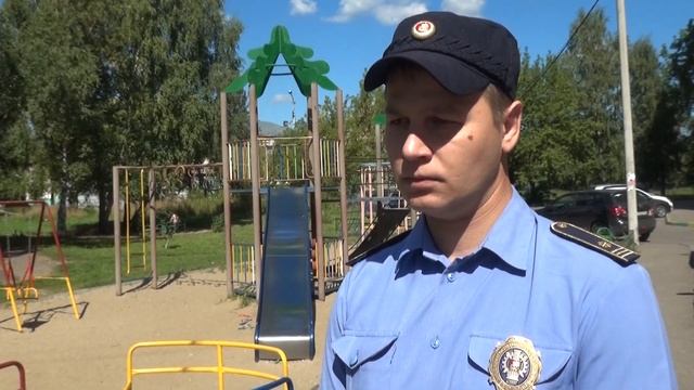 Госадмтехнадзор провел проверку детских площадок в п. Свердловский смотреть онлайн