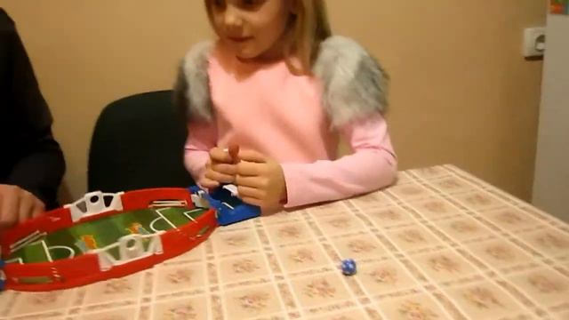 Настольная СУПЕР игра Футбол! (Board SUPER game Football!) смотреть онлайн