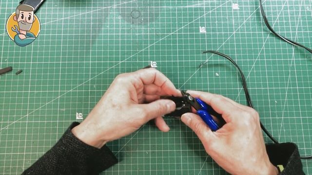 Canon Battery Dummy смотреть онлайн