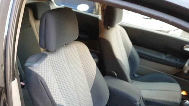 RENAULT MEGANE 1.6 2004 смотреть онлайн