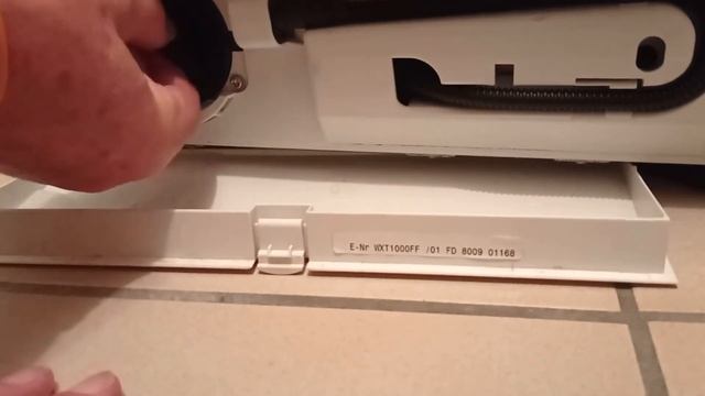 How to Clean Siemens Washing Machine Filter (No tools required) смотреть онлайн