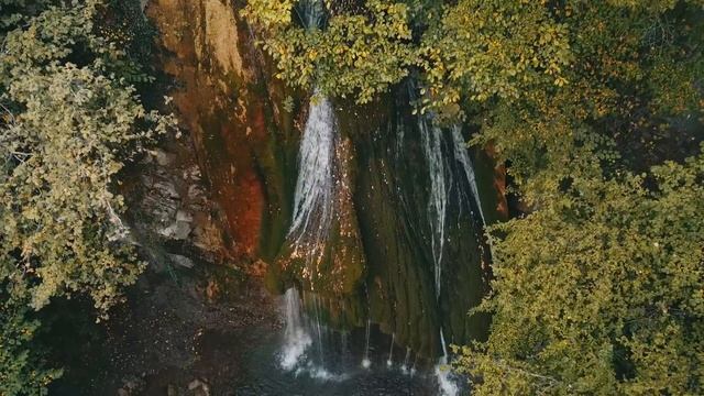 ОСЕНЬ В КРЫМУ 2020. ВОДОПАД ДЖУР ДЖУР. САМЫЙ ПОЛНОВОДНЫЙ ВОДОПАД КРЫМА. ЧТО С НИМ СЕГОДНЯ. смотреть онлайн