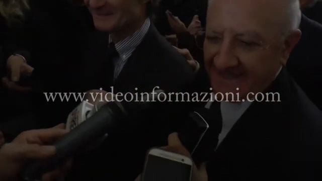 Fontana e la questione rifiuti, De Luca: "Io come Mourinho" смотреть онлайн