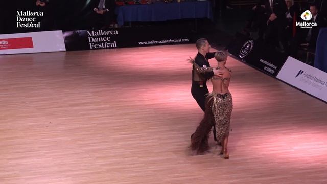 Marius-Andrei Balan - Khrystyna Moshenska, GER | Final S | 2022 WDSF European Latin Calvià, ESP смотреть онлайн