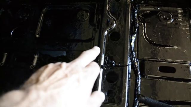 установка чехлов и колхозная шумоизоляция