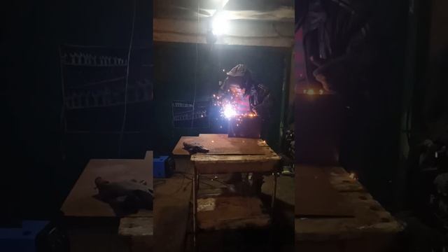 сварка углекислотой в замедленной сьемке смотреть онлайн