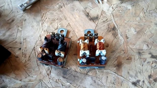 Исудзу Гига. Стабилизатор напряжения. смотреть онлайн