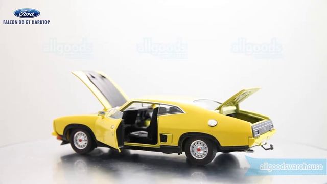 Ford Falcon XB GT Hardtop Open Doors Diecast 1:32 Scale смотреть онлайн