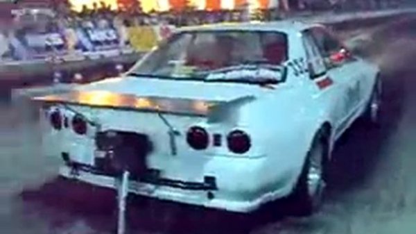 Nissan Skyline GTR-32 1500 л.с. До 100 км/ч за 1.2 секунды