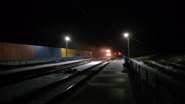 Встреча поездов №873 и 876