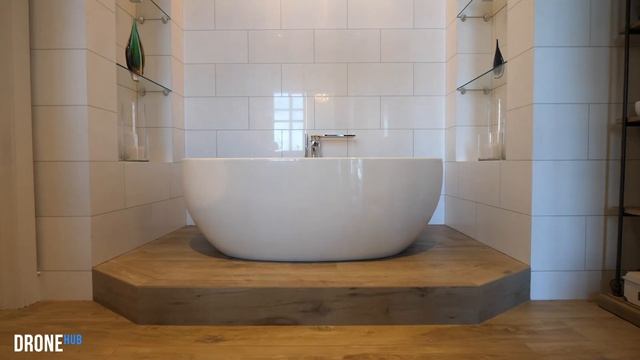 Tour The Best Penthouse for Sale in Chicago - DroneHub смотреть онлайн