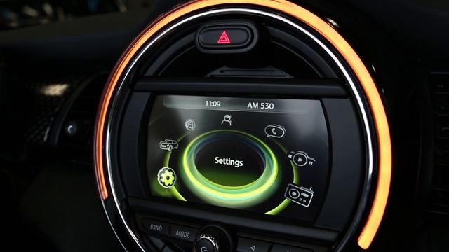 2016 Mini Cooper Convertible смотреть онлайн