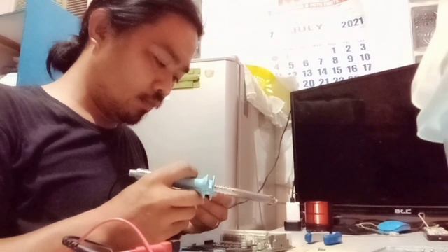 trying repair the control box of rf masda bongo!!!! смотреть онлайн