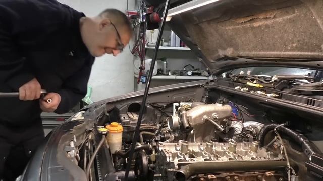 Не простая замена ГРМ на Suzuki J20A (часть 2) смотреть онлайн