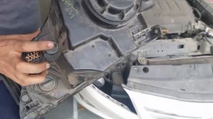 Replacing halogen light with led light in hyundai verna