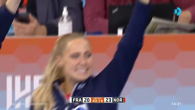 Bredal Oftedal, Nora Mørk y la MVP del partido Silje Solberg contra Francia смотреть онлайн