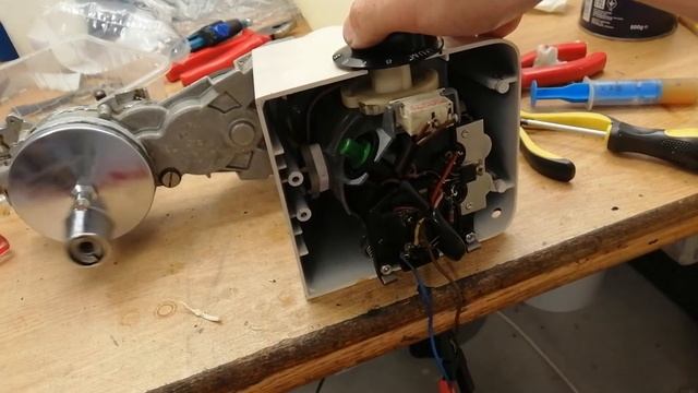 Old Kenwood mixer - sound смотреть онлайн