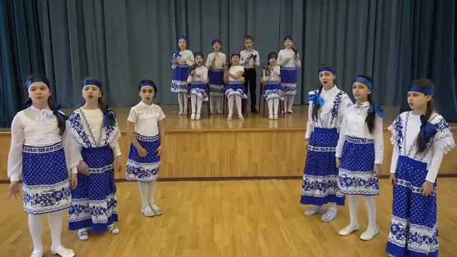 Вокальный ансамбль Камертон и ансамбль Ложкари "Весну звали" смотреть онлайн