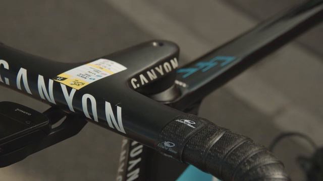 Carlos Verona y la nueva Aeroad | Canyon Iberia смотреть онлайн
