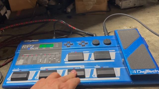 Atomic Music Item # 33577-1 DigiTech RP-7 Guitar Multi-Effects Processor смотреть онлайн