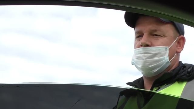 Что делать когда участковый выписывает штраф за маску / Жёсткий разговор с полицией смотреть онлайн