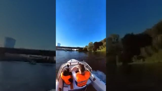 Клиенты boat-rent-msk.ru на прогулке смотреть онлайн