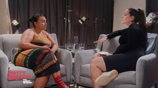 How Paloma Elsesser deals with her insecurities | Pretty Big Deal with Ashley Graham смотреть онлайн