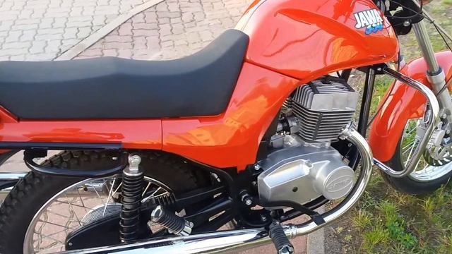 Jawa 350 typ 640 - engine sound смотреть онлайн