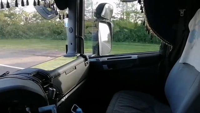 120# Дальнобой по России, Загрузились на Воронеж, везём полуфабрикаты, Душ и обед на Кончинке. смотреть онлайн