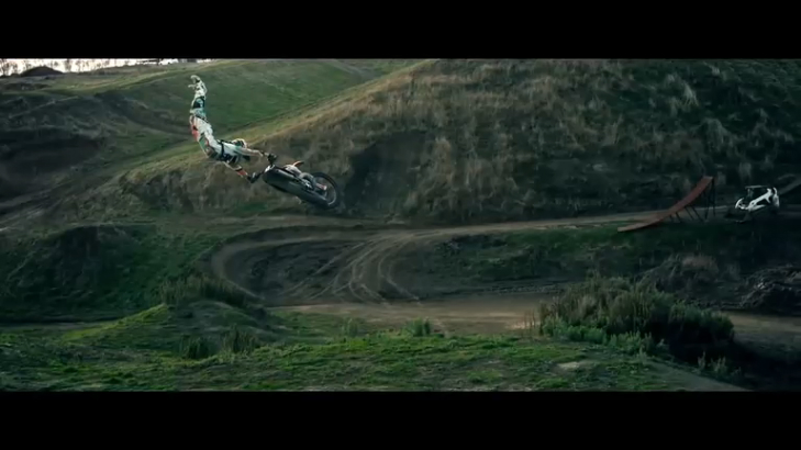 Фристайл на мото смотреть онлайн