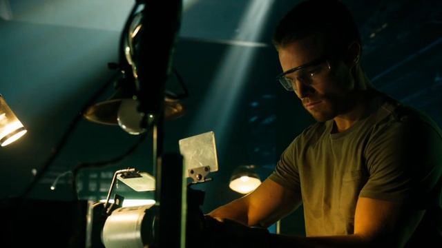 Arrow | Paint It Black смотреть онлайн