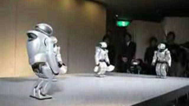 QRIO - танцующий робот смотреть онлайн