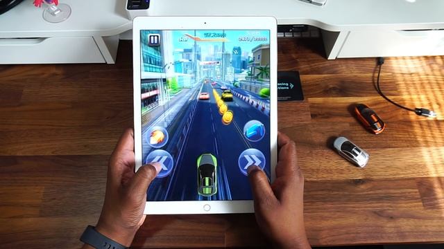 iPad Games: Featuring Pocket Racer | For kids from 9 to 95 смотреть онлайн