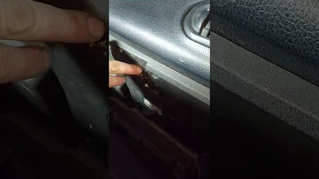 нива шевроле ремонт Бардачка