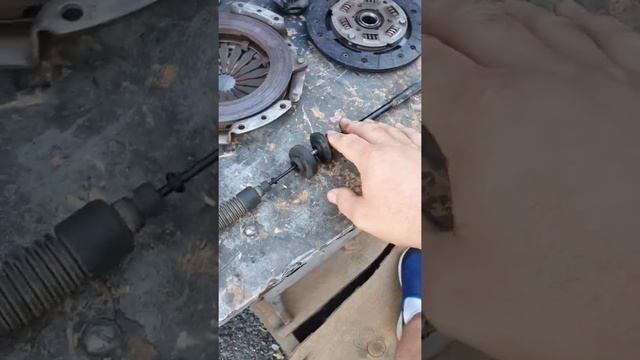 Рено Логан проблема с сцепления. #сцепление #логан #павелкрасиков #shorts #автосервис смотреть онлайн