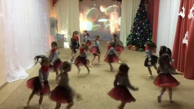 Танец Пираты. МАДОУ МО "Радужный" № 199 . смотреть онлайн