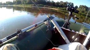 Рыбалка с лодки на кольцо. Рыбалка на реке Клязьма, август 2018. Снасть яйца и ее модификации. :-)