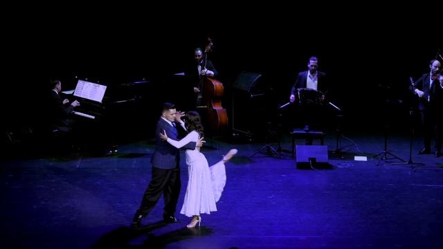 Tango Vals DESDE EL ALMA, Solo Tango orquesta, Eugenia Samoilova / Luis Squicciarini смотреть онлайн