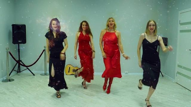 Танец для мужчин. Поздравление с 23 февраля смотреть онлайн