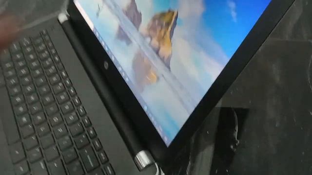 HP 14 bw023AX Amd A9 9420 Double Radeon Java solution смотреть онлайн