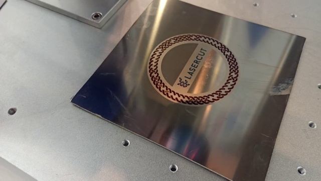 Цветная маркировка металла. Лазерный UF маркер Wattsan.