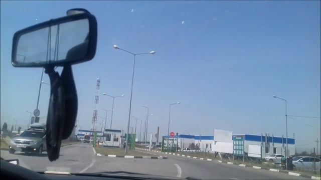Из России в ДНР через Новоазовск смотреть онлайн