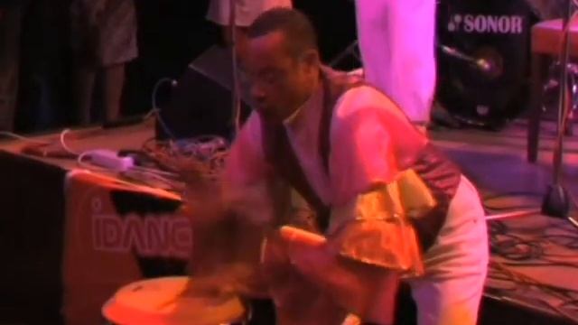 Кубинское шоу барабанщиков смотреть онлайн